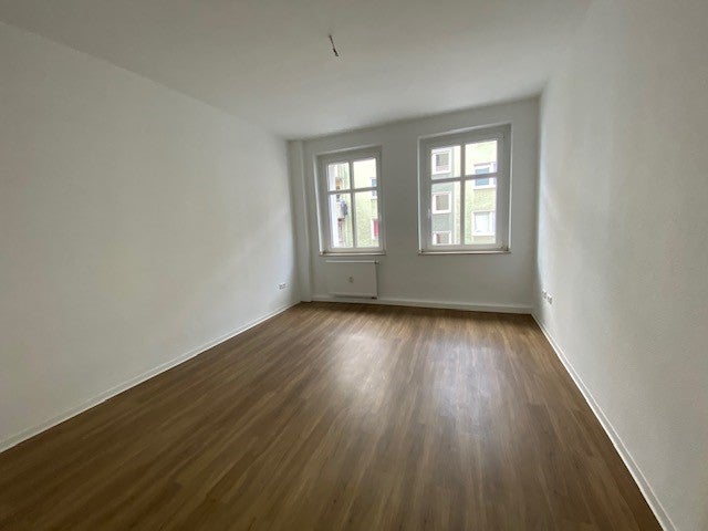 Ideal für die kleine Familie: 3-Zimmer-Wohnung mit Balkon - Photo 2