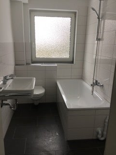 Zum wohlfühlen schön! Gemütliche 3-Zimmer-Wohnung mit Balkon - Foto 1