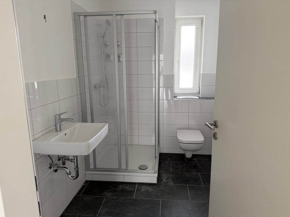 2 Zimmer Wohnung mit Balkon unweit vom Lindenauer Markt - Photo 2