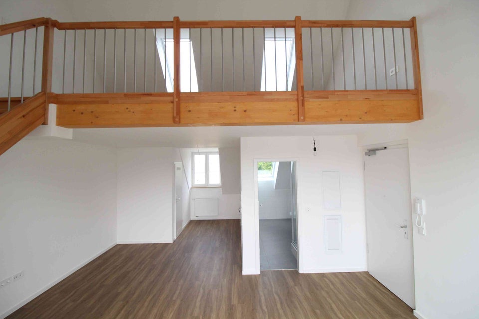 Etwas Besonderes: 2-Zimmer-DG-Wohnung mit Galerie - Photo 1