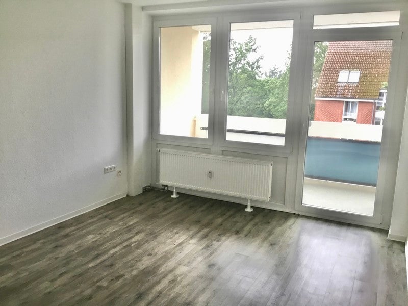 Moderne 2-Zimmer-Wohnung mit Tageslichtbad und Balkon - Foto 1