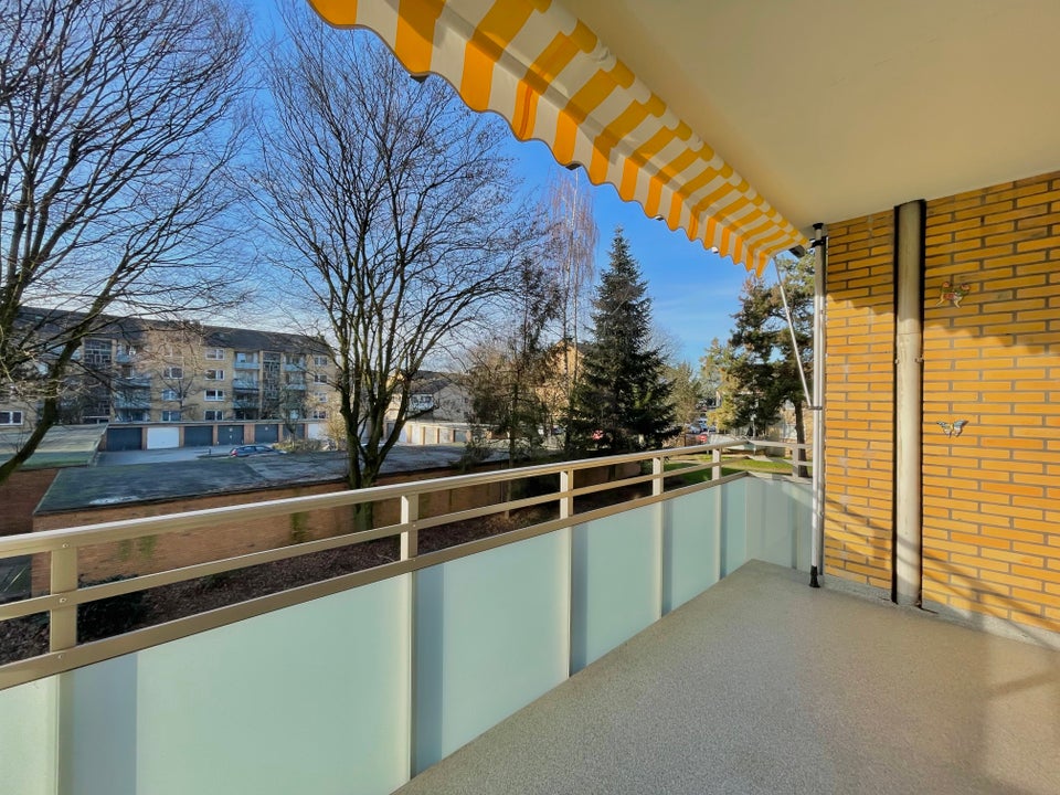 3-Zi.-Wohnung mit zwei Balkone in Leichlingen - Foto 4