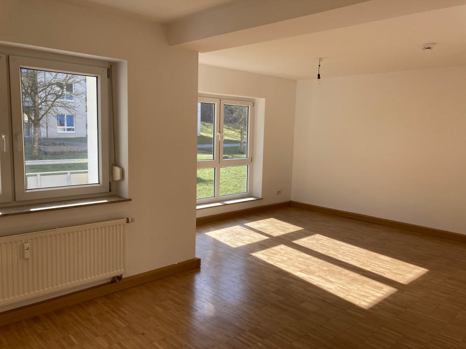 Schöne 2-Zimmer-Wohnung mit EBK! - Foto 1