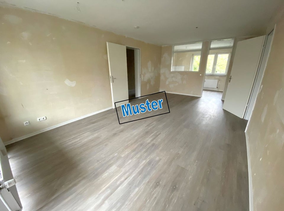 Endlich Platz für die Familie: Frisch sanierte 4-Zimmer-Wohnung mit Terrasse - Foto 1