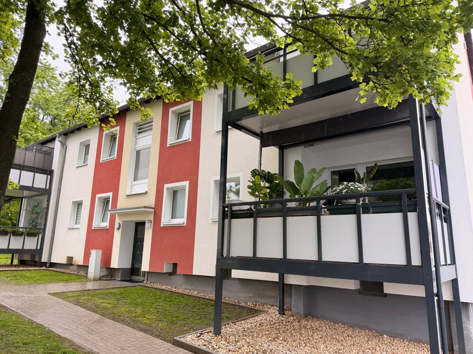Renovierte Wohnung an berufstätigen Single-Haushalt abzugeben - Foto 2