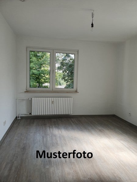 Neue Wohnung, neues Glück! Gut geschnittene 3-Zi.-Wohnung mit Balkon - Photo 5