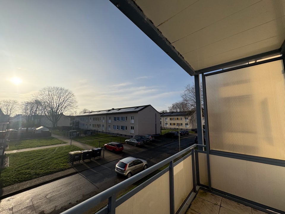 Perfekt für uns: praktische 3,5-Zimmer-Wohnung - Photo 4