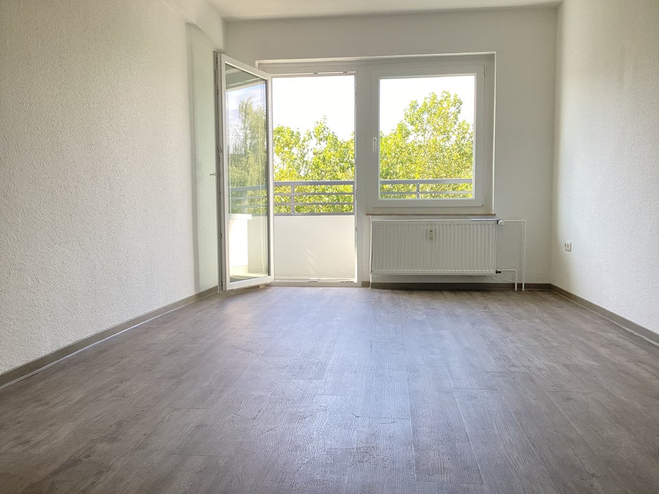 Hier findet jeder seinen Platz: ansprechende 3-Zi.-Wohnung - Foto 1