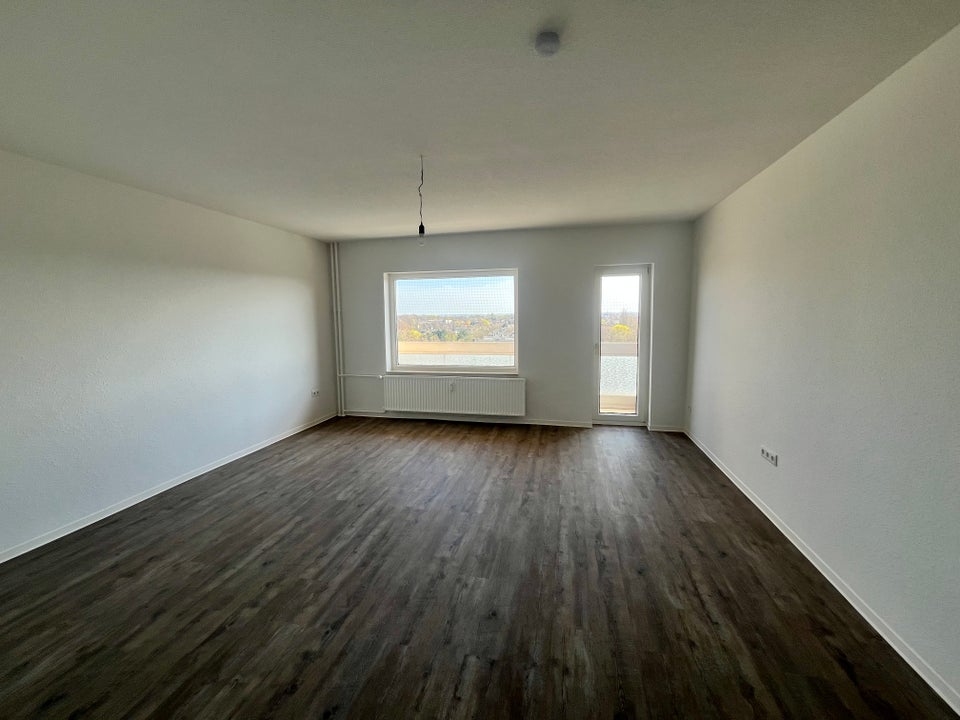 Schöne 2 Zimmer Wohnung- mit Aussicht und bester Lage - Photo 1