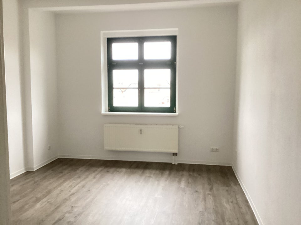 2 Zimmer, Küche, Bad - einziehen und wohlfühlen! - Foto 2