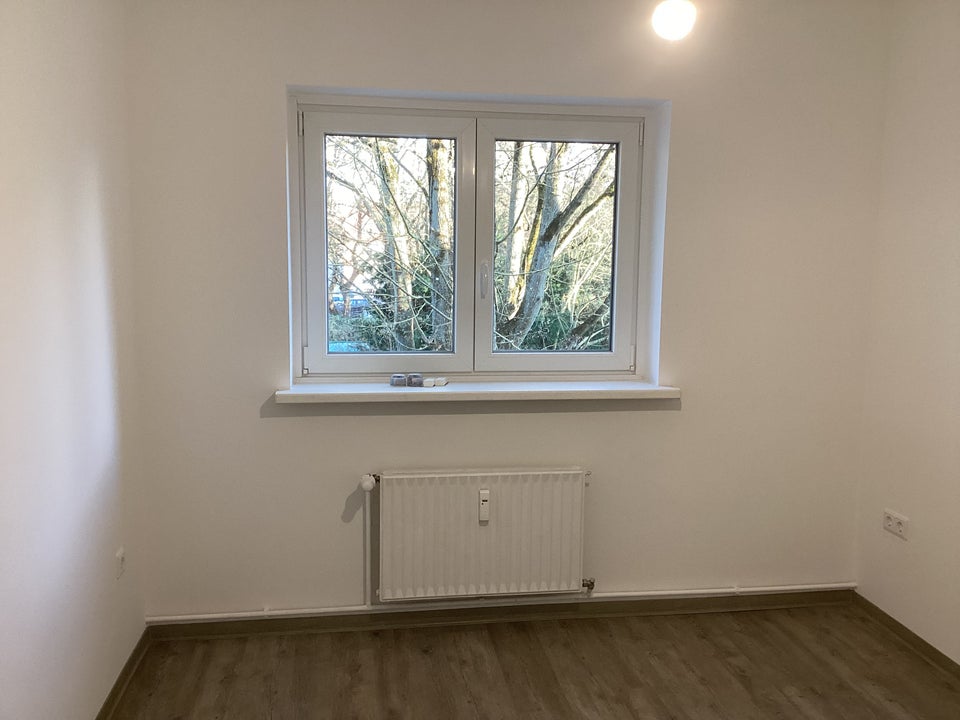 Ansprechendes, individuelles 1,5-Zimmer-Appartment mit Balkon und top saniert! - Photo 1