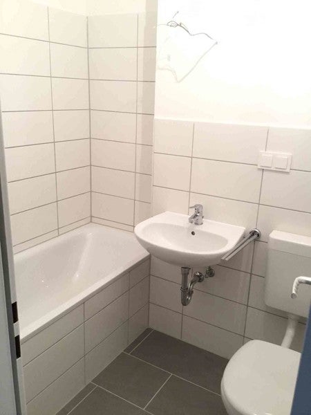 Wohn(t)raum - Ruhig gelegene 3-Zimmer-Wohnung mit Balkon - Photo 1