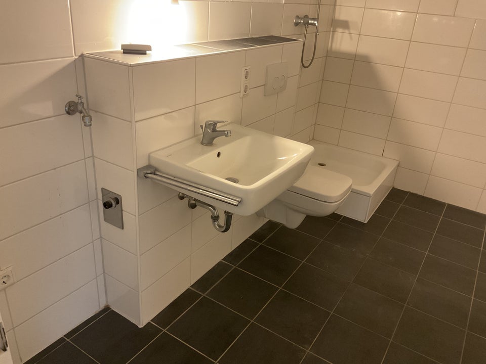 Sehr schöne 2-Zimmer Wohnung mit Balkon in Bielefeld Baumheide - Photo 1