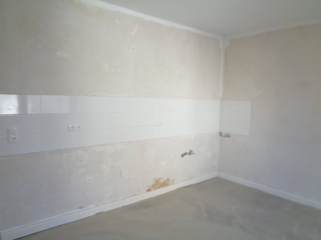 Frisch sanierte 2-Zimmer-Wohnung in zentraler Lage - Foto 1