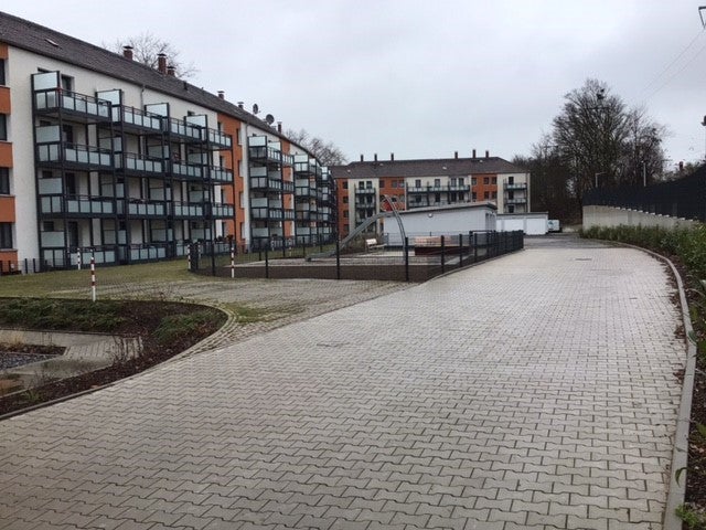 Zentrale 1-Zimmer-Single-Wohnung mit Balkon - Photo 4