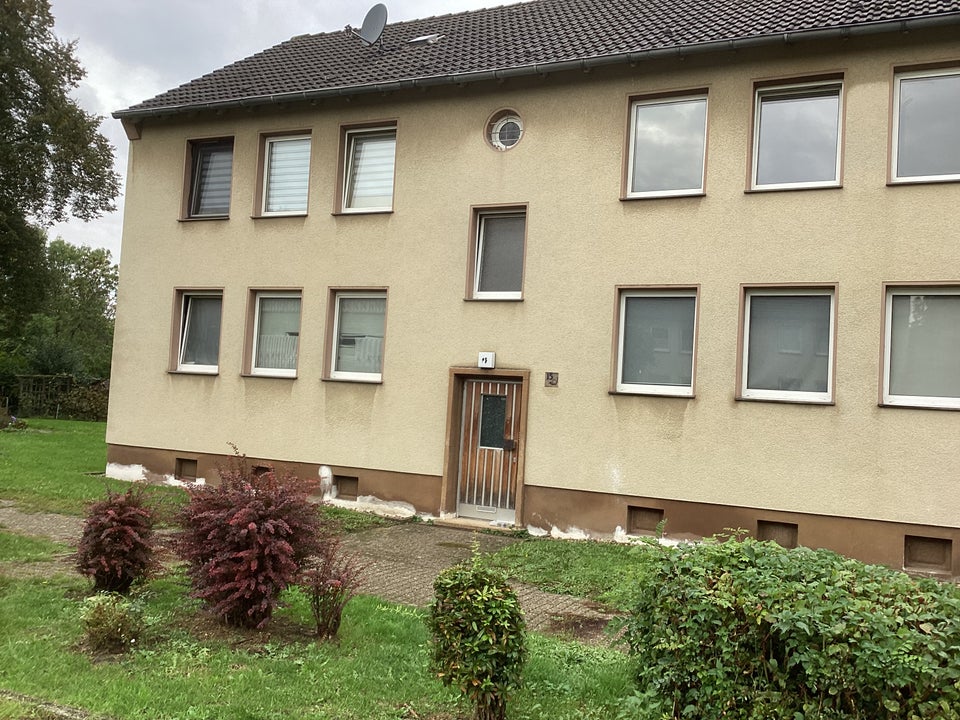 Schöne Wohnung sucht Mieter: interessante, kleine 3-Zimmer-Wohnung - Photo 2
