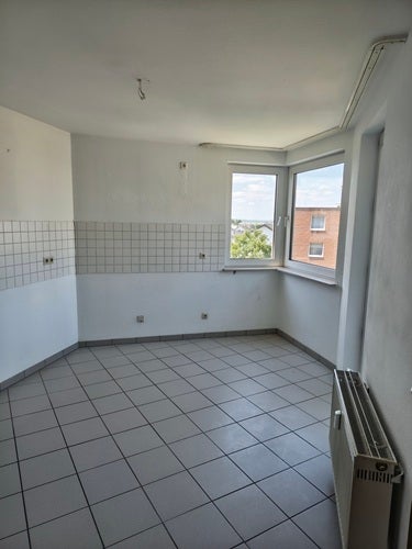 Platz für die Familie: 3-Zimmer-Maisonette- Wohnung mit Terrasse - Photo 2