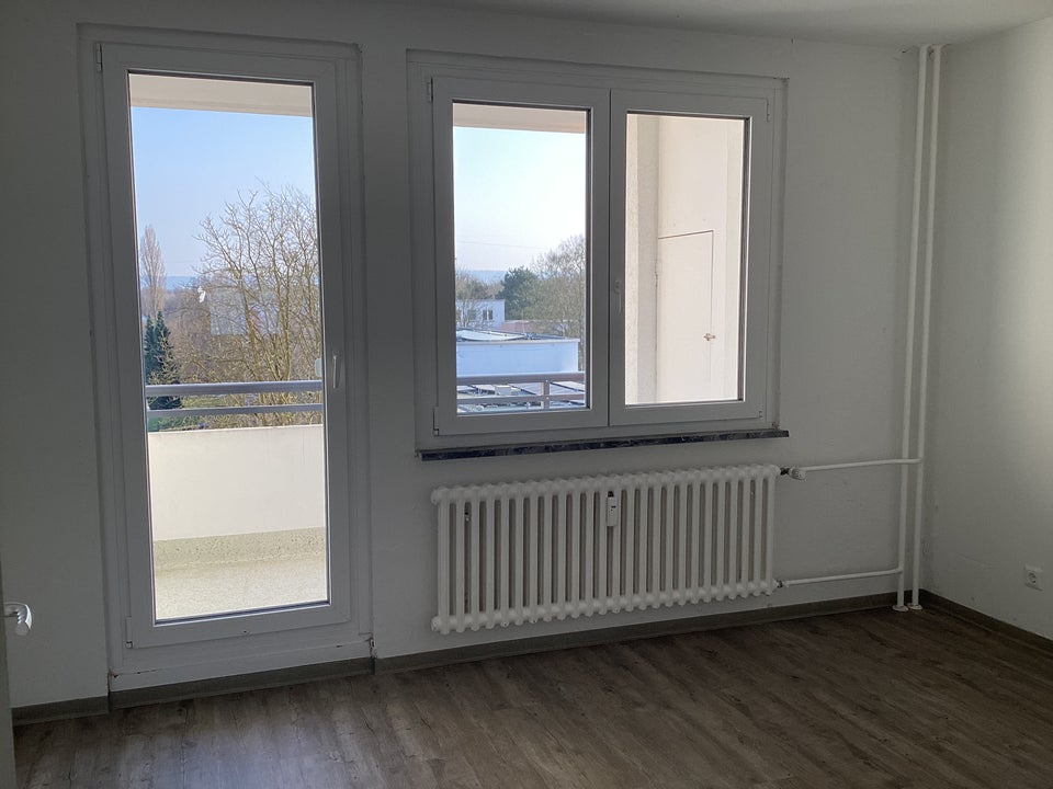 3-Zimmer Wohnung mit Balkon und Aufzug! - Foto 4