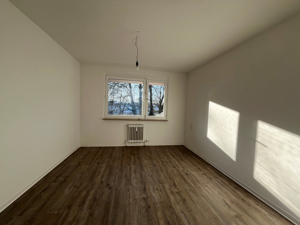 Zuhause fühlen: 3-Zimmer-Wohnung in einer grünen Wohnlage - Foto 2