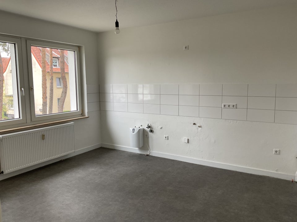 2-Zimmer Wohnung mit großzügiger Küche in gepflegter Grünanlage - Photo 2