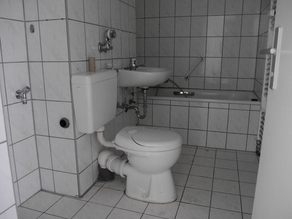 Schöne 3-Zimmer-Wohnung mit Balkon in Hanau-Großauheim zu vermieten - Foto 2