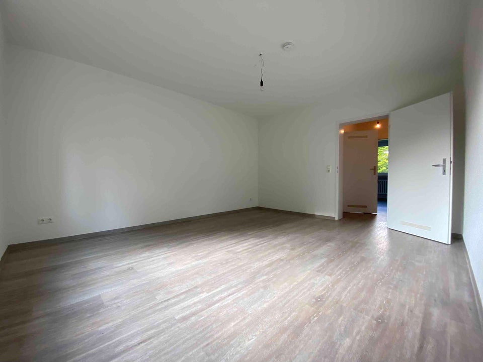 Frisch renovierte 3-Zimmer-Wohnung nähe Indupark zu vermieten - Foto 1