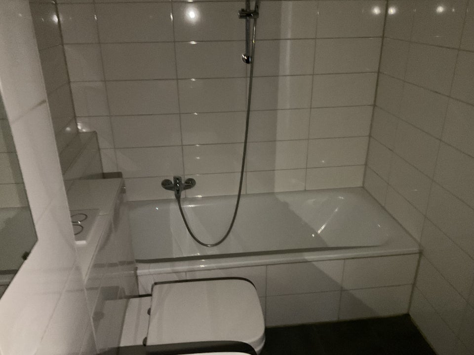 Renovierte, gemütliche 2-Zimmer-Wohnung mit Balkon ab sofort frei - Foto 3