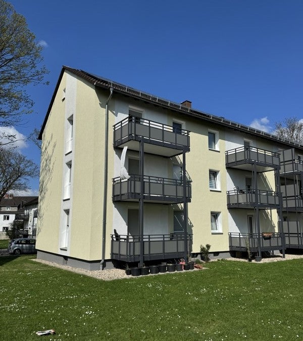 lichtdurchflutete 2-Zi-Balkon-Wohnung in modernisiertem Haus - Foto 4