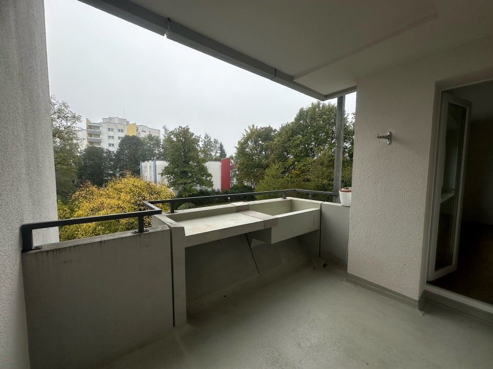 Perfekt für kleine Familien: 3-Zimmer-Wohnung mit Balkon - Photo 2