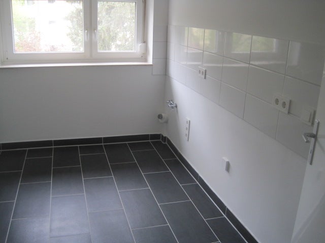 Top Lage ! Sanierte/Renovierte 3-Zimmer Whg. Frankfurt-Dornbusch - Foto 4