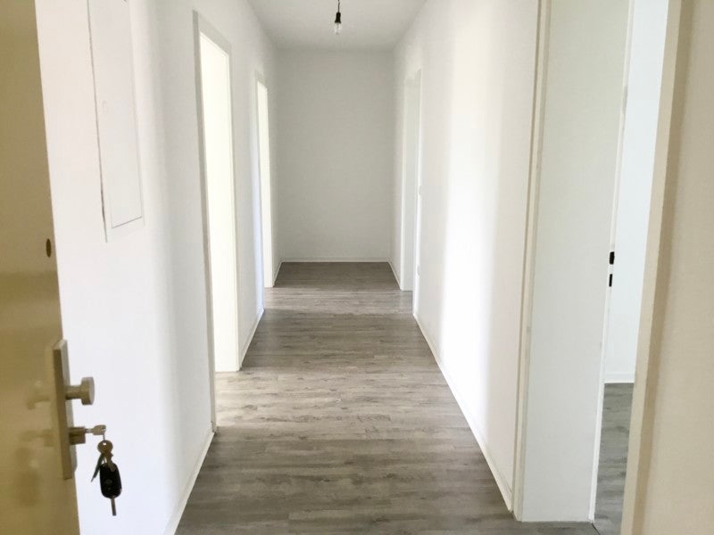 Zentral gelegene 3-Zimmer-Wohnung mit Tageslichtbad und Balkon - Photo 5
