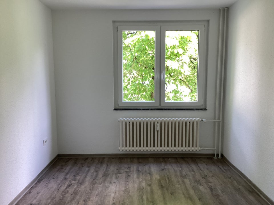 Attraktive 3 Zimmer-Wohnung mit Balkon in grüner Lage zu vermieten. - Foto 4