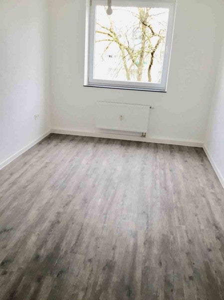 Schicke 3-Zimmer-Wohnung mit großzügiger Terrasse - Foto 1