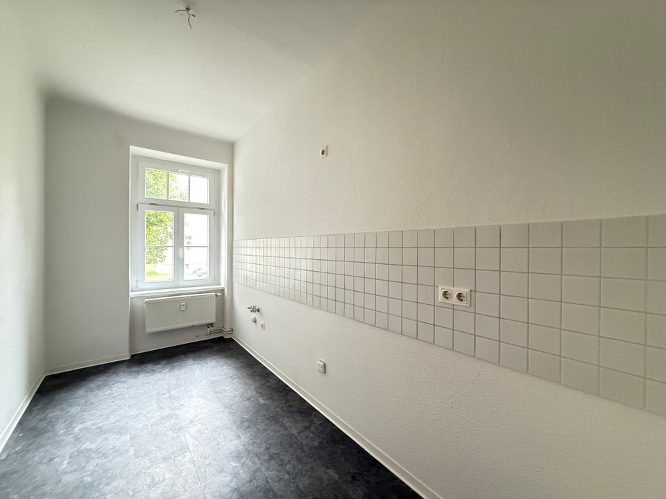 Sofort verfügbare 2 Zimmer Wohnung im Herzen von Lindenthal! - Foto 2
