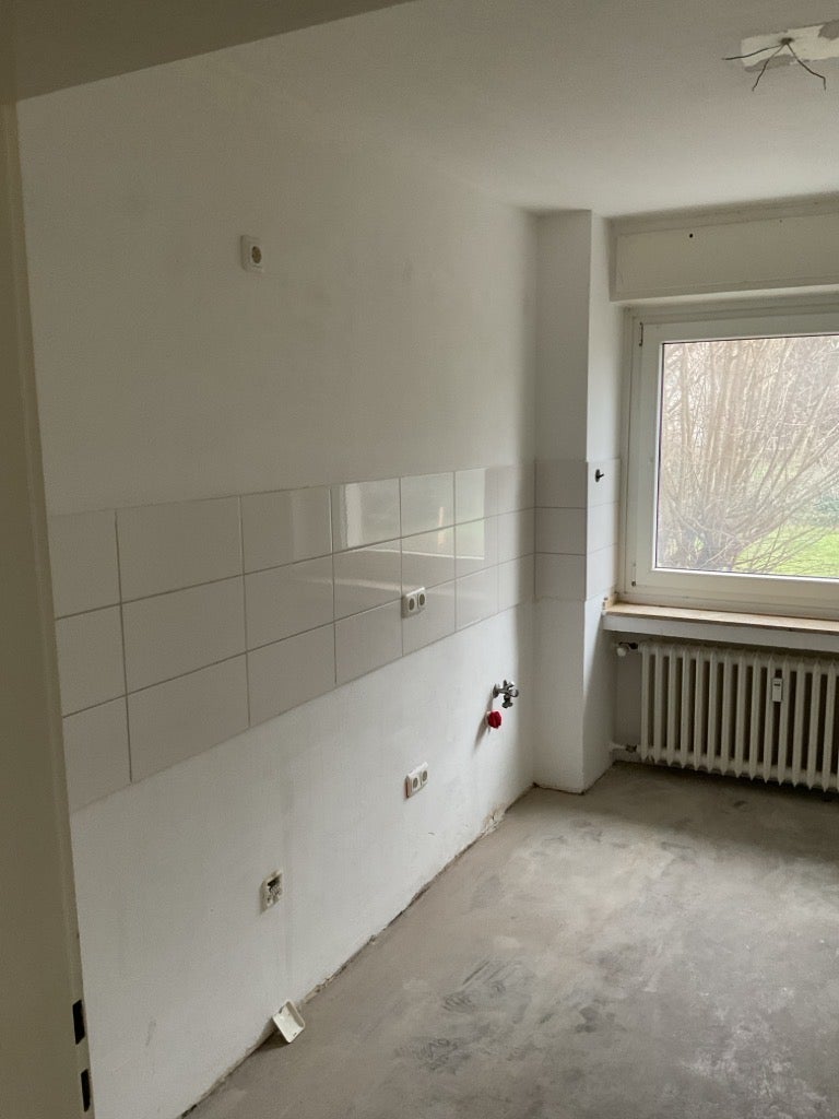 Ab dem 06.12.2026: Großzügige 4-Zimmer-Wohnung mit Balkon - Foto 1