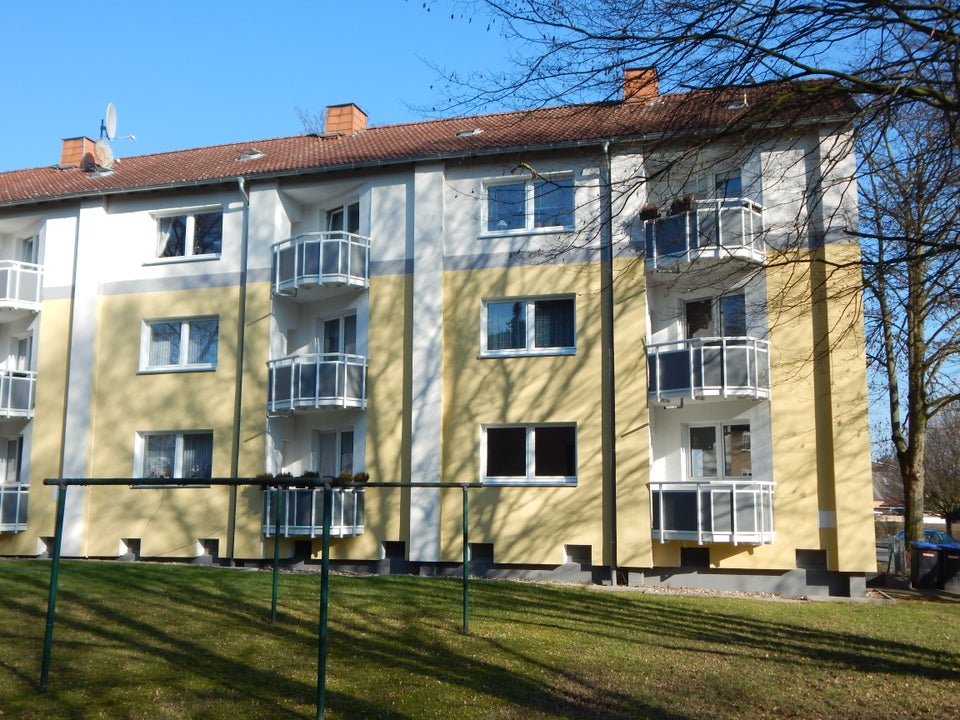 Frisch renovierte 3 Zimmer mit Balkon im 2. OG - Foto 2