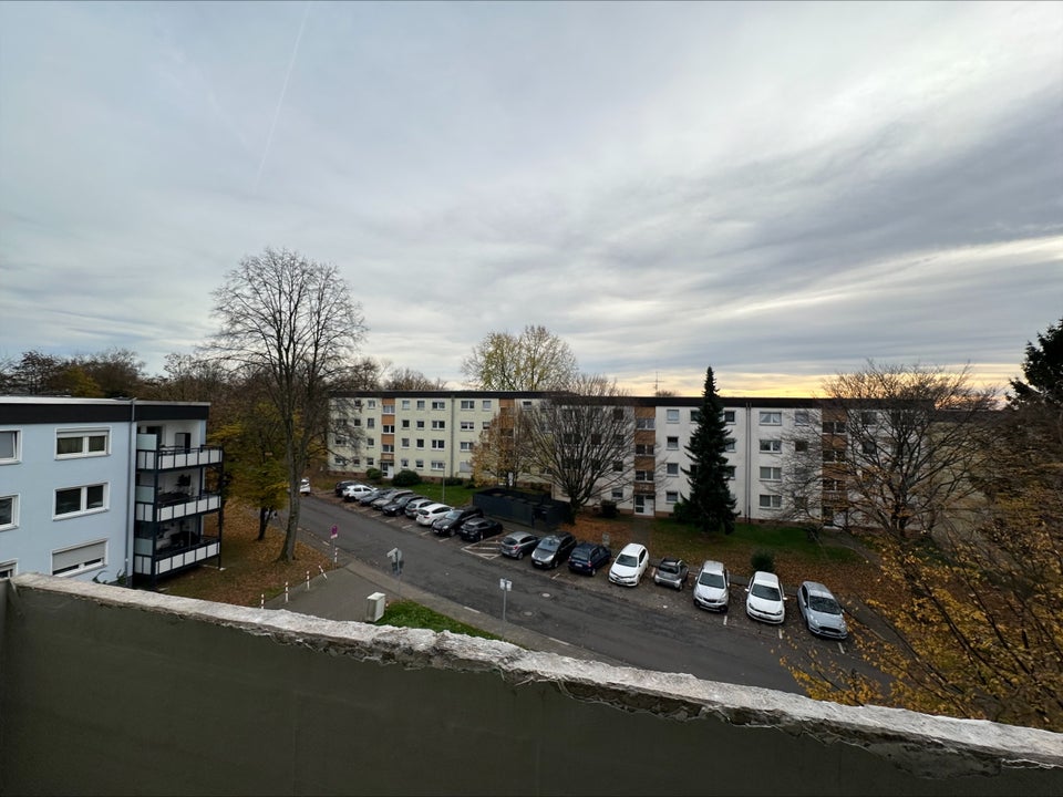 Gemütliche 2-Zimmer-Wohnung mit Balkon in LEV. Steinbüchel! - Foto 3
