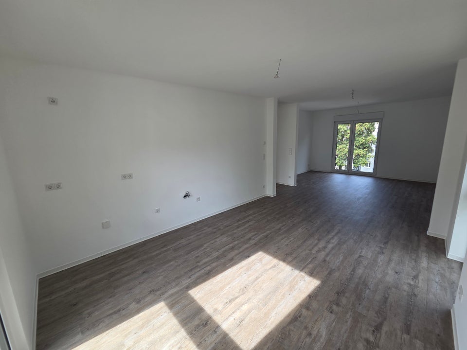 Erstbezug nach Neubau-helle 3-Zimmer-Wohnung! - Photo 1