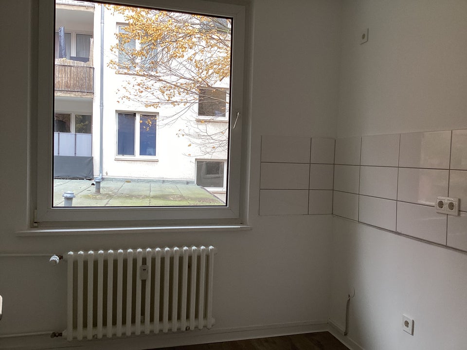 Ruhige City-Wohnung mit 75,54 m² Wohnfläche im Hinterhaus - Photo 4