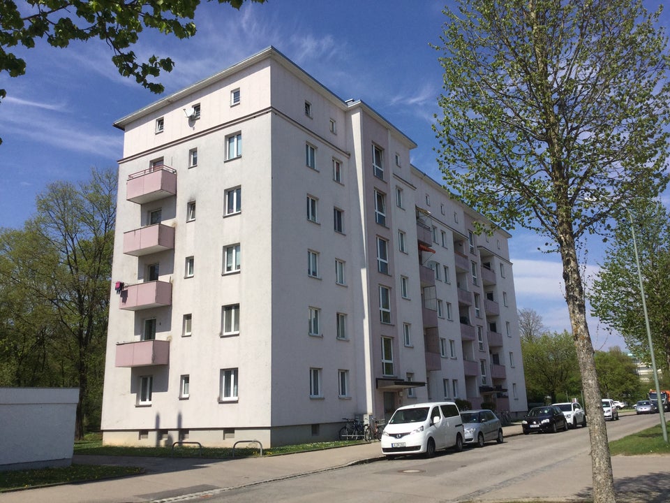 Perfekt für Singles, Paare & Studenten! - Renovierte 2-Zi.-Whg. mit EBK - Foto 1
