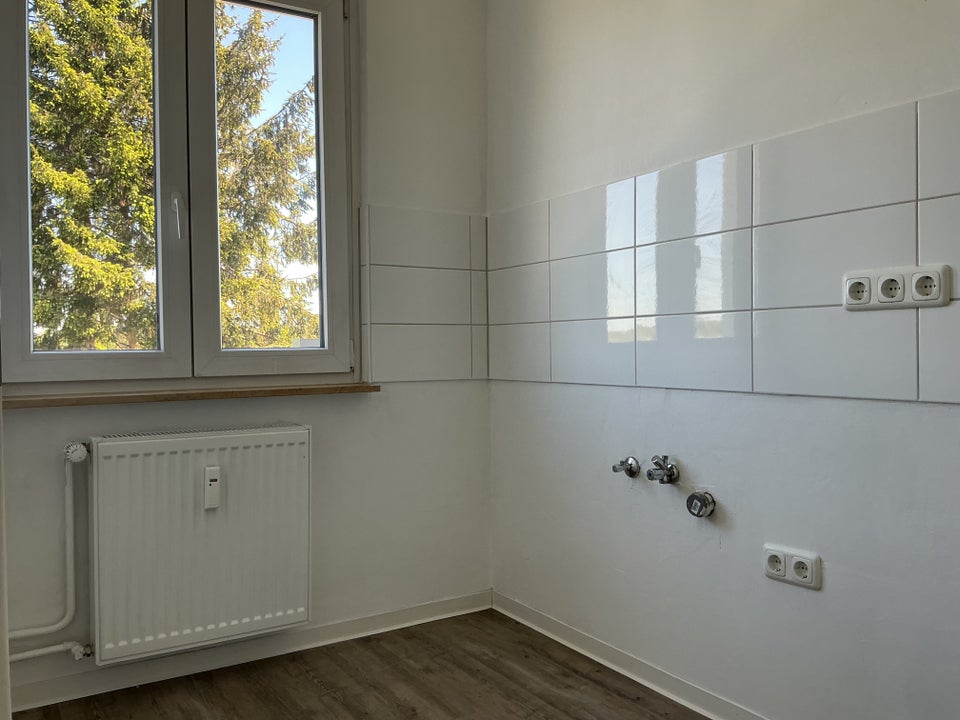 Schöne kleine 2-Raumwohnung renoviert mit Balkon... - Foto 2