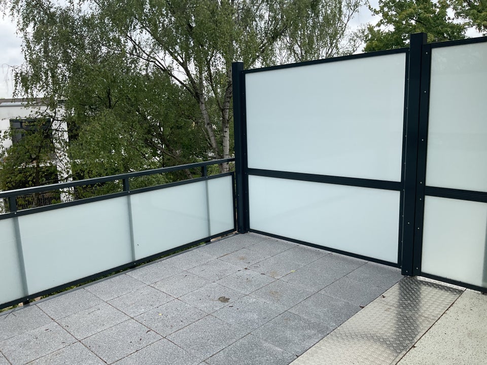 Erstbezug: Dachgeschoss 2-Zimmer-Wohnung mit großem Balkon in Bonn Plittersdorf - Foto 5