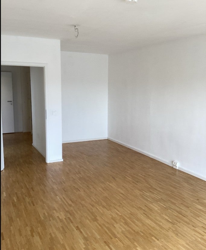 Umzug gefällig? - 1-Zimmerwohnung mit Einbauküche und Balkon - Foto 5