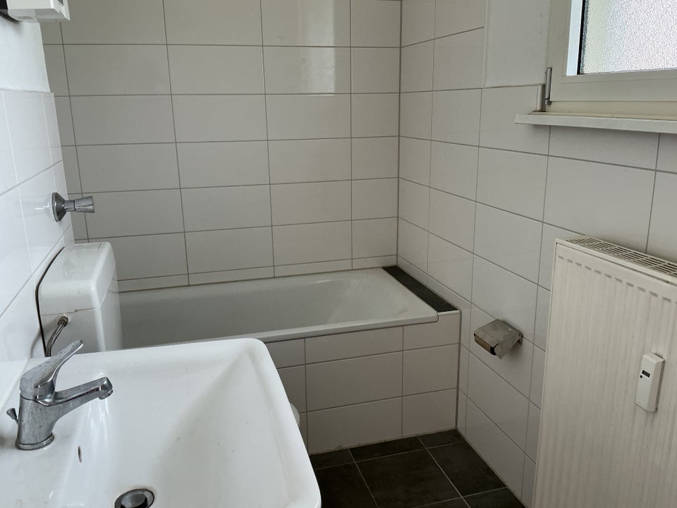 Hier macht wohnen Spaß: interessante 2-Zimmer-Wohnung (WBS) - Foto 1