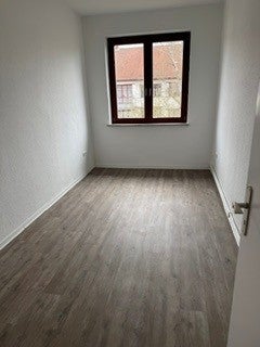 Sanierte 4- Zimmerwohnung mit Loggia in zentraler Lage - Photo 1