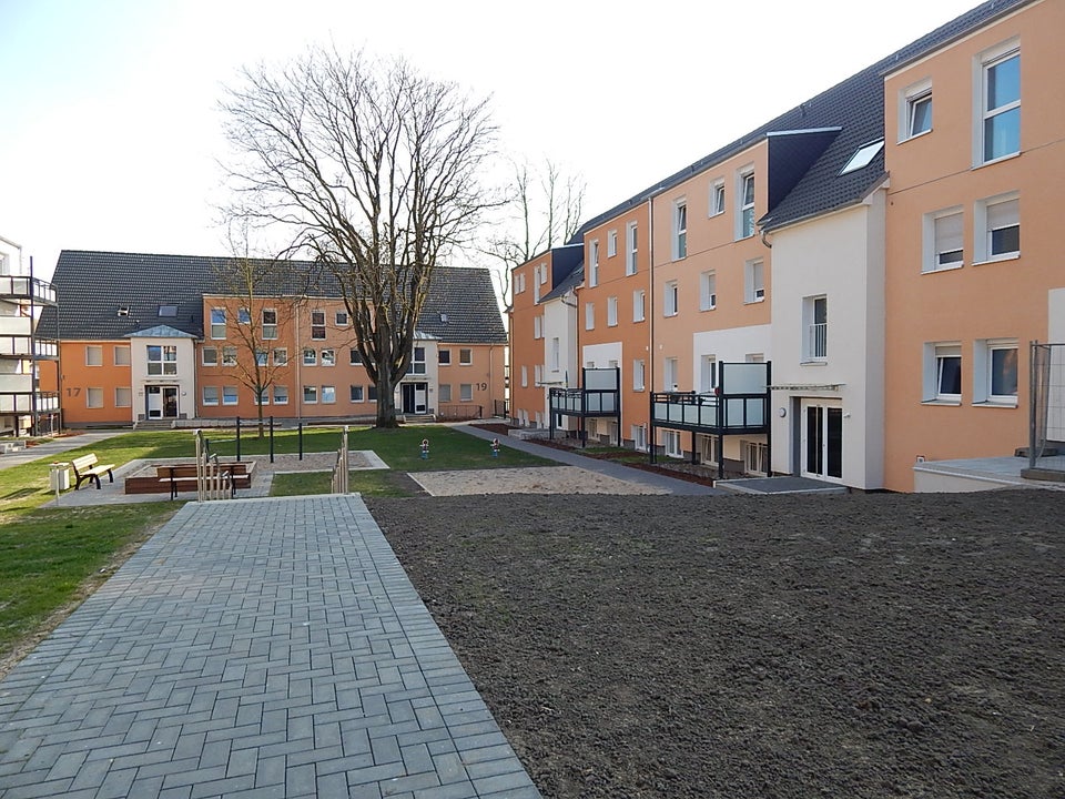 Für Senioren geeignet! Barrierearme 1,5-Zimmer-Wohnung mit Dusche und Balkon - Foto 3