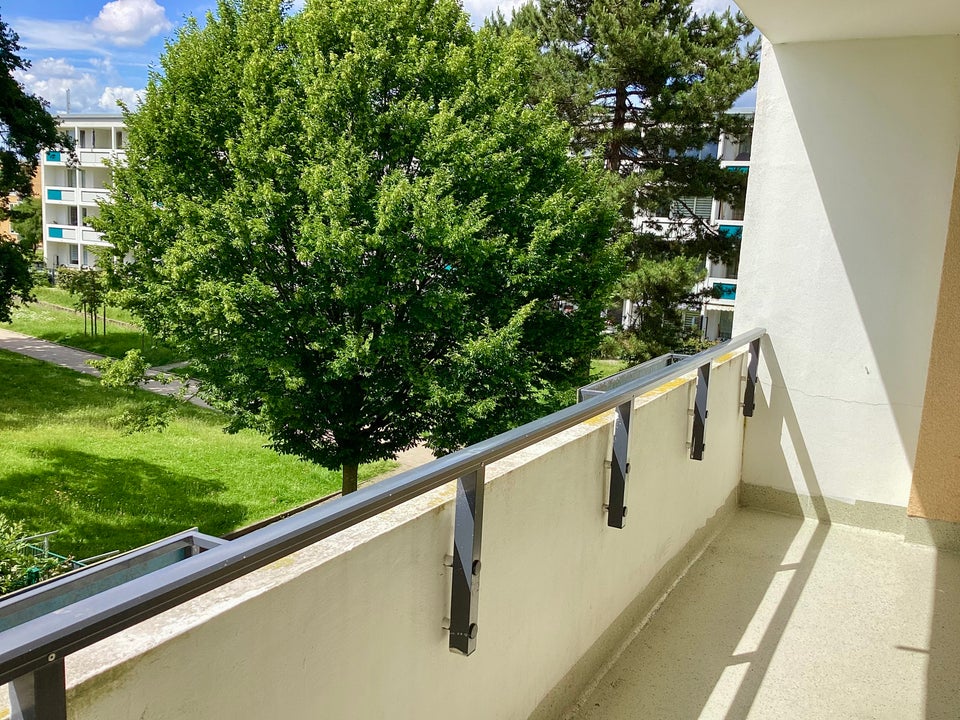 Großzügig geschnittene 3-Zimmer-Wohnung mit Tageslichtbad und Balkon - Foto 4