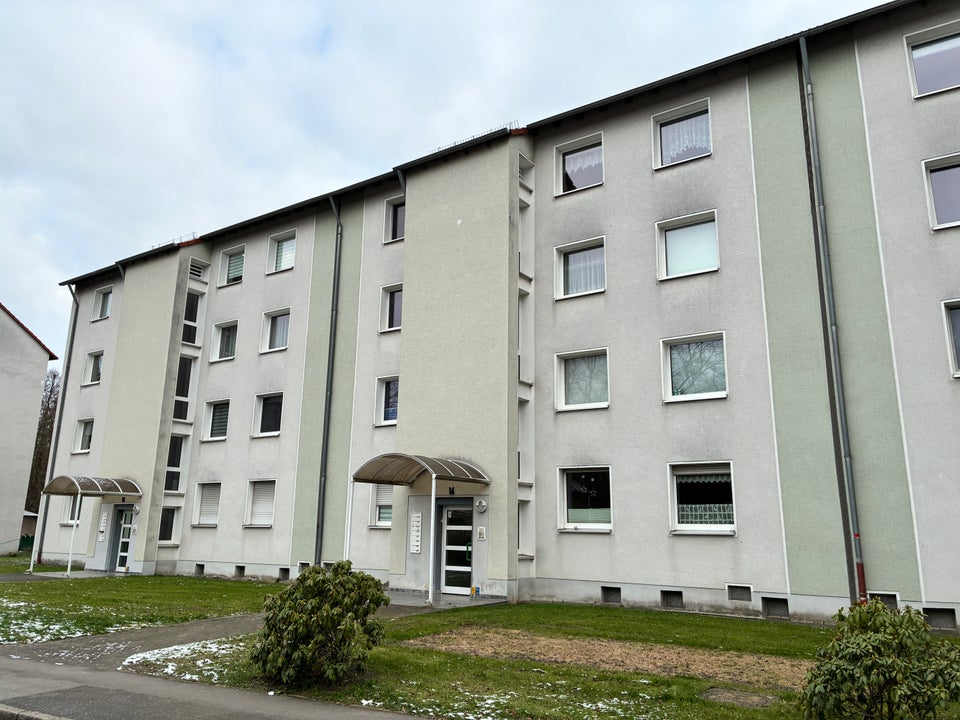 Renovierte 2,5 Zimmerwohnung an berufstätigen Single Haushalt abzugeben - Foto 4