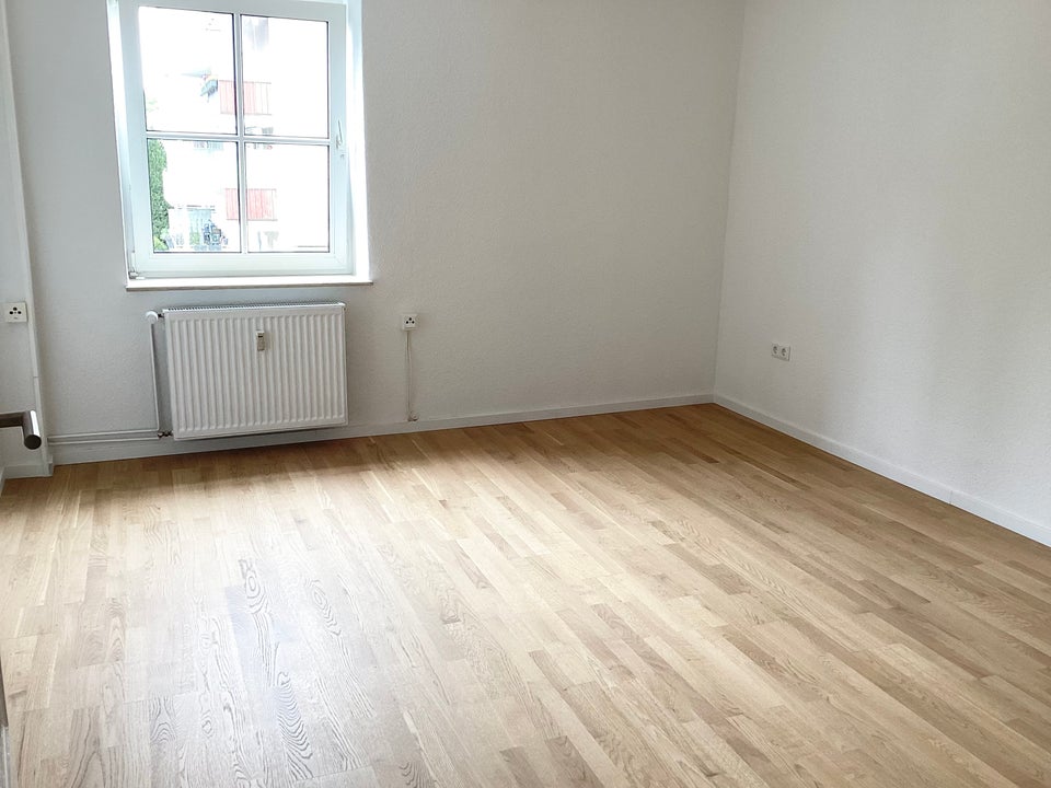 Renovierte 2-Zimmer-Wohnung mit Tageslichtbad - Photo 4