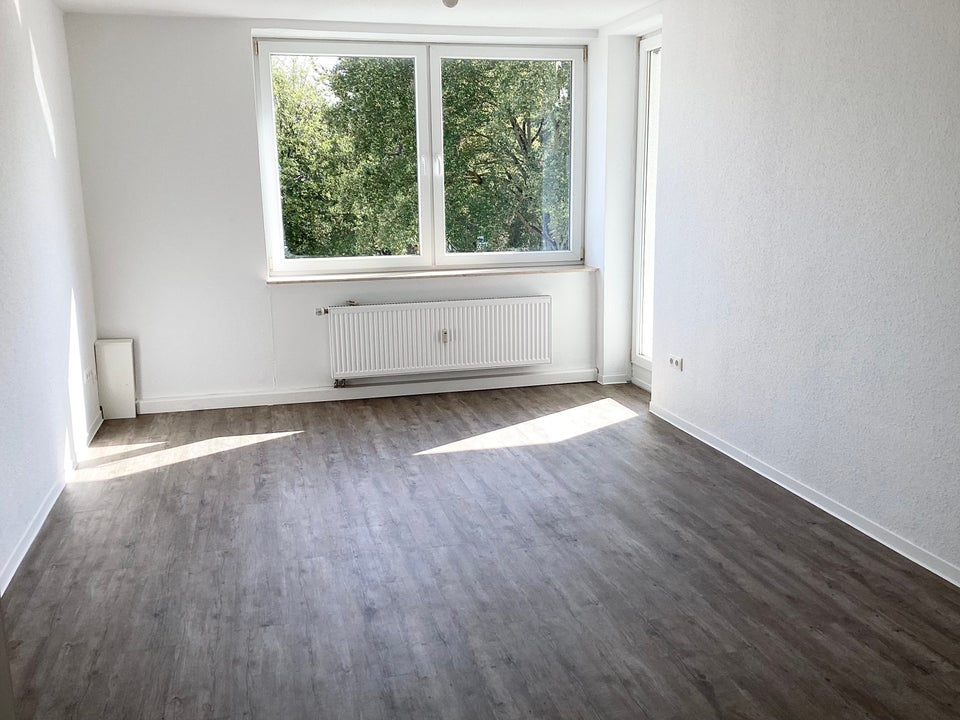Moderne 3-Zimmer-Wohnung mit Balkon - Photo 1
